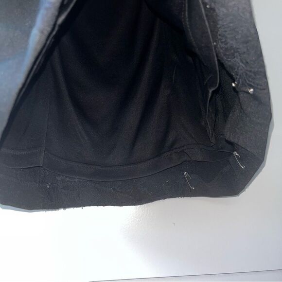 Lovely by Adrianna Papell Black Cocktail Dress with Lace Panels Size 6 - Picture 10 of 12